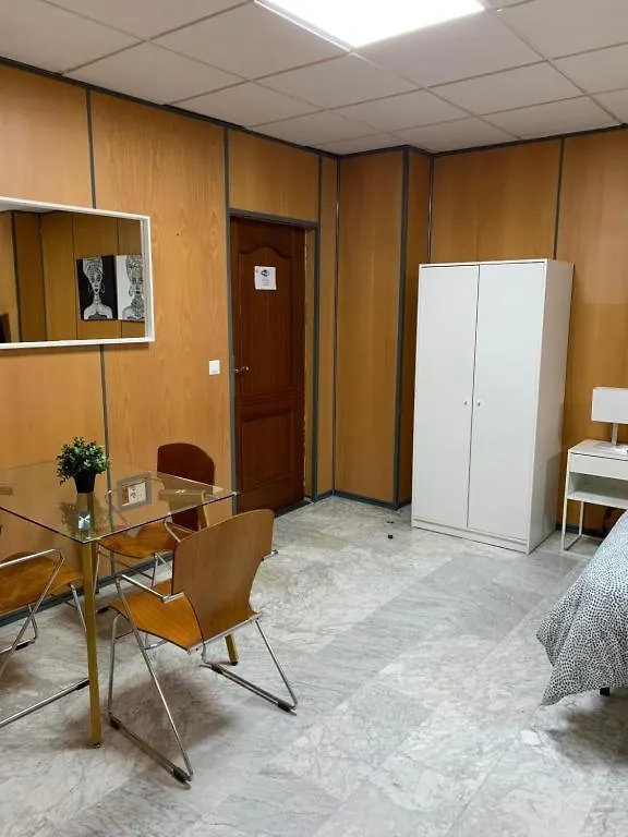 Boutique Living Soho Apartment Malaga 0*,